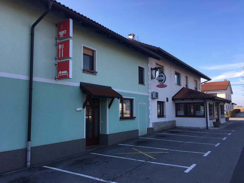 Guest House Okrepcevalnica Zemonska Vaga إليرسكا بسترتشا المظهر الخارجي الصورة